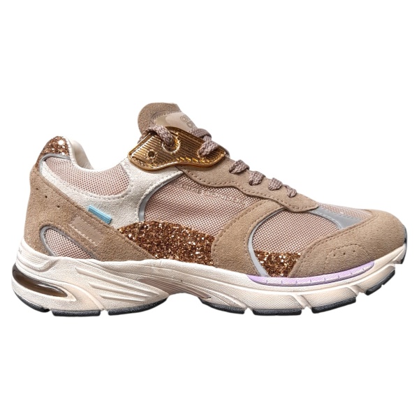 Sneakers Crime London fugitive